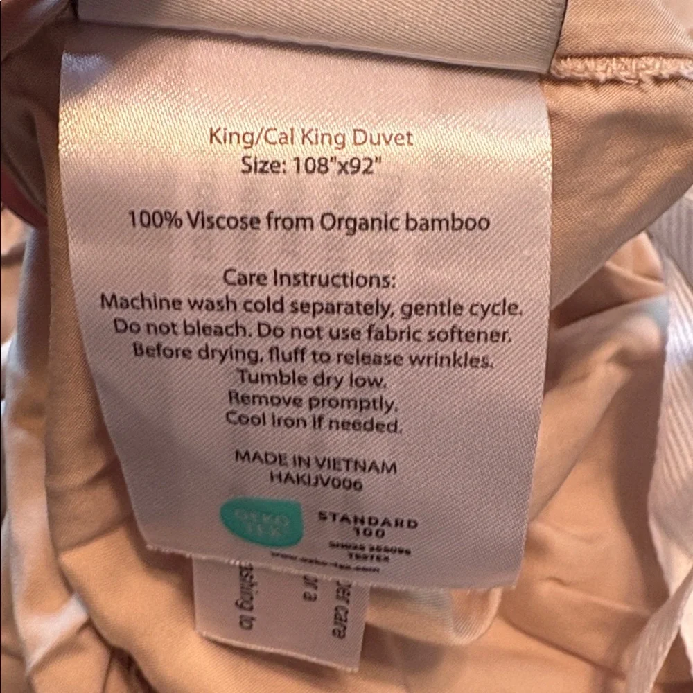 QUINCE Bamboo Duvet Cover King/Cal King Sand